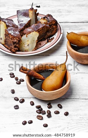 Similar – Foto Bild Geschnittener Birnenkuchen auf einem Küchentuch über der Aussicht