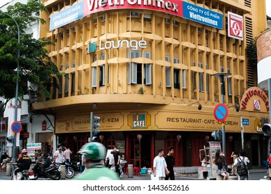 The Coffee Shop, Ciao.
Taken At Ho Chi Minh City, Viet Nam.
Taken In July 06, 2019 