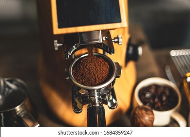 Coffee-Make Coffee From The Machine At Home