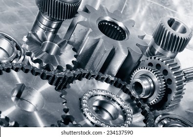 cogwheels, gears and timing-chain, aerospace parts in titanium and steel