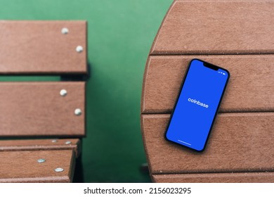 621 Coinbase App Images, Stock Photos & Vectors | Shutterstock