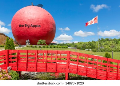 Colborne, Ontario, Canada – 20 August, 2019: Big Apple Roadside Restaurant And Attraction In Colborne, Ontario.