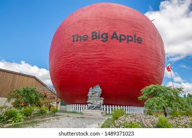 Colborne, Ontario, Canada – 20 August, 2019: Big Apple Roadside Restaurant And Attraction In Colborne, Ontario.