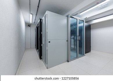 cold aisle containment and in-row cooling rack units of computer data center
