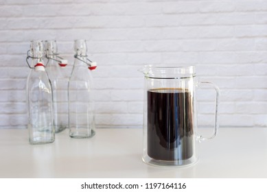 Cold Brew Coffee In A Big Glass Jar, How To Make Cold Brew Coffee At Home.