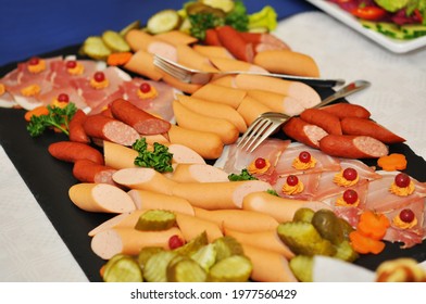 Cold cuts platter cold kitchen buffet

