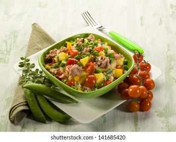 Cold Rice Salad With Tuna And Pineapple