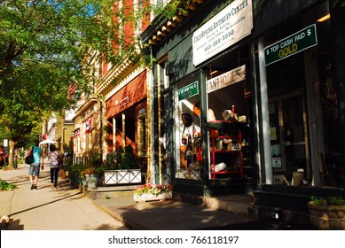 Cold Spring, NY USA August 23 People Walk Along The Main Shopping District Of Cold Spring, New York.  The Small Hudson Valley Town Is Known For Its Boutique Shops And Antique Stores