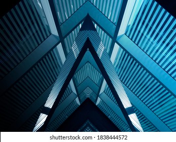 Collage Foto von Gitterstrukturen, die wie geputztes Dach, Metallträger und Deckenfenster mit Jalousien aussehen. Abstrakter, moderner Architektur-Hintergrund mit polygonalem geometrischem Muster. 