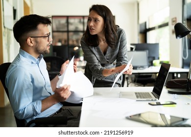 Colleagues Arguing Office Angry Businesswoman Yelling Stock Photo ...