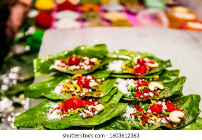 banarasi paan images stock photos vectors shutterstock https www shutterstock com image photo collection betel leaf banarasi paan fire 1603612363