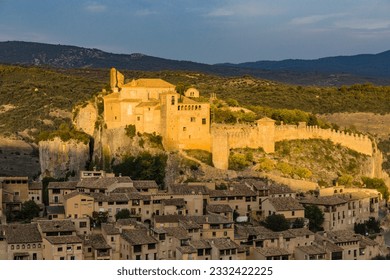 Collegiate-castle Santa María la Mayor,  ninth century by Jalaf ibn Rasid, Alquézar, National Artistic Historical Monument, Somontano region Province of Huesca, spain