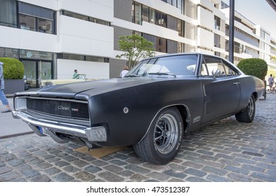 dodge charger images stock photos vectors shutterstock https www shutterstock com image photo cologne germany aug 7 2016 black 473512387