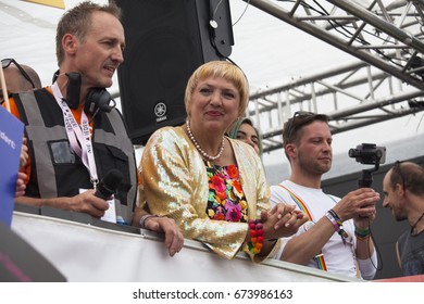 Claudia Roth Hd Stock Images Shutterstock