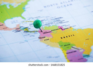Colombia atrapada en el mapa