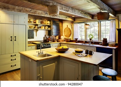 Colonial Kitchen