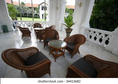 Colonial Outdoor Furniture