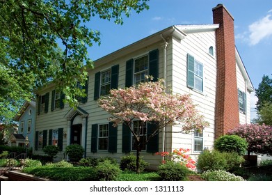 A Colonial Style House That Can Be Found Throughout The Midwest Parts Of The United States. This Classic American Home Is Located In Lancaster Ohio.