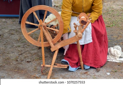 Colonial Woman Spinning Yarn