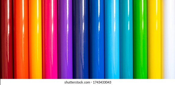 Color grading of vinyl rolls