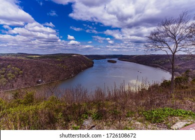 Color Version Of The Pinnacle Overlook In Southern Lancaster County, Pennsylvania.