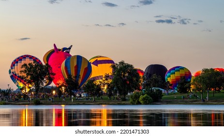 166 Colorado Springs Balloon Classic Images, Stock Photos & Vectors ...