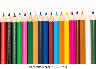 The colored pencil that there is many it