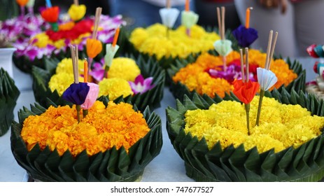 loi krathong clipart of flowers