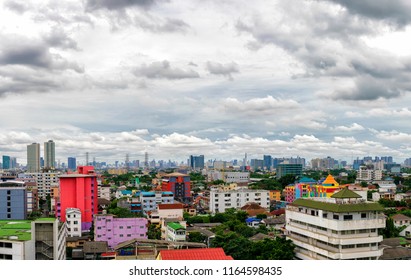 Colorful city concept, Capital of Bangkok, The expressway is a good communication aid. The economy is growing very well. The growing city, but the trees are still necessary.