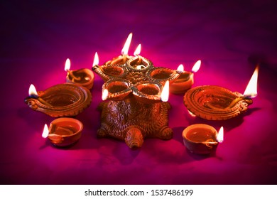 Colorful Clay Diya Oil Lamps Lit Stock Photo 1537486199 | Shutterstock