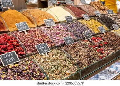 Colorful Herbal Tea Footage From Mısır Bazaar Stand, Flu And Cough Tea, Traditional Teas In Istanbul, Shopping In A Turkish Bazaar, Herbal Products In Arcade Market Stands, Natural Beverage