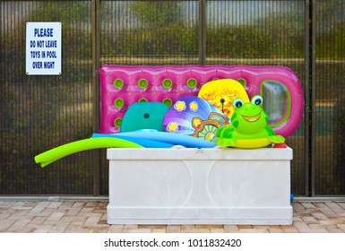 pool toy box