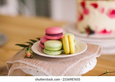 
					colorful macaroon dessert, original and stylish dessert