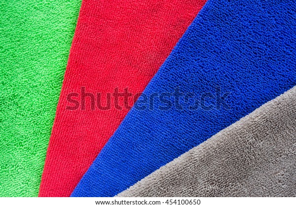 Colorful microfiber\
fabric for dust removal and cleaning wax on car or absorb water\
after car wash for\
dry.