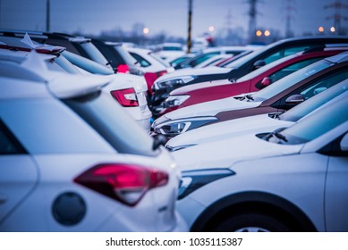 Imagenes Fotos De Stock Y Vectores Sobre Marcas De Coches