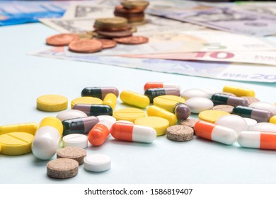 222 Pill burden Images, Stock Photos & Vectors | Shutterstock