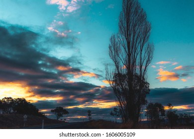 A Colourful Evening In Regional Australia Near Lucknow, New South Wales