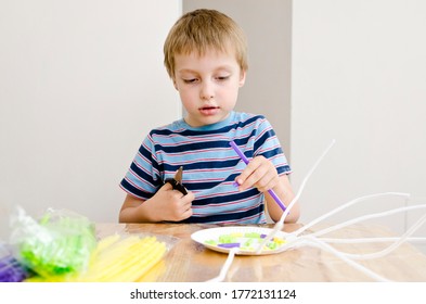 2,722 Toddler Threading Images, Stock Photos & Vectors | Shutterstock