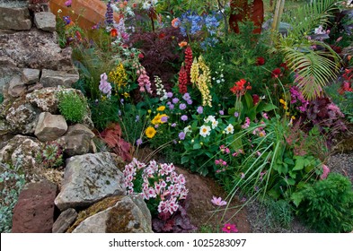 12,309 Rockery garden Images, Stock Photos & Vectors | Shutterstock