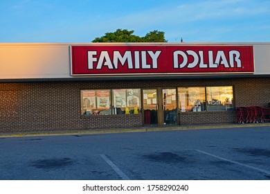 441 Family dollar store Images, Stock Photos & Vectors | Shutterstock