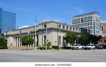 COLUMBIA SOUTH CAROLINA JUNE 24 2016: South Carolina State House Is The Building Housing The Government, General Assembly Governor And Lieutenant Governor Of South Carolina.