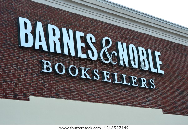 Columbus Oh July 2017 Barnes Noble Stock Photo Edit Now 1218527149