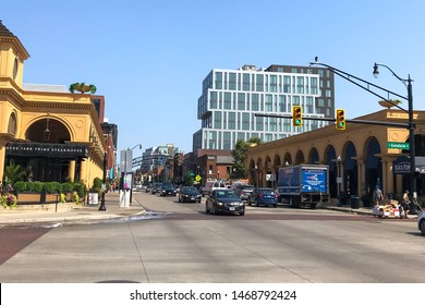 Columbus, Ohio - August 2, 2019: High Street In The Short North On A Sunny Day