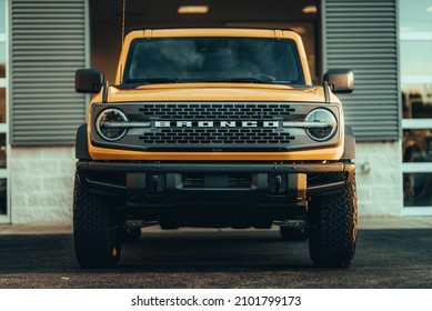 COLUMBUS, UNITED STATES - Nov 23, 2021: A Yellow Ford Bronco Badlands SUV In The USA