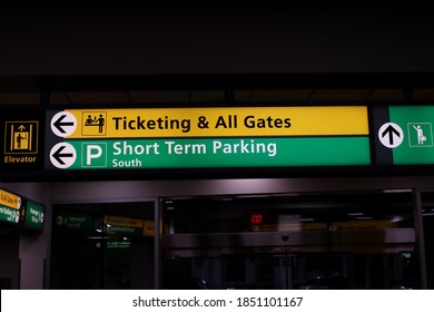 Columbus,Ohio October 31, 2020
Baggage Claim Short Term Parking Signage At John Glenn Airport.