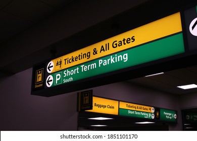 Columbus,Ohio October 31, 2020
Baggage Claim/Short Term Parking Signage At John Glenn Airport.