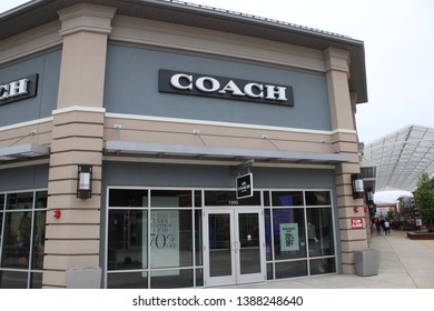 tanger mall coach outlet