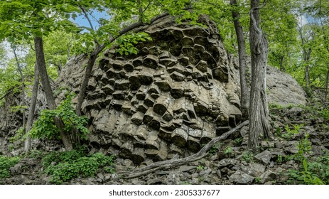 Columnar jointing of basalt formation near Compton Peak in Shenandoah National Park, Virginia. One of only a few such formations east of the Mississippi River. - Shutterstock ID 2305337677