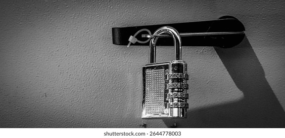 Combination Lock with Security 🔐