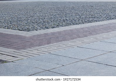 Combined Paving Of Clinker Tiles And Pavers